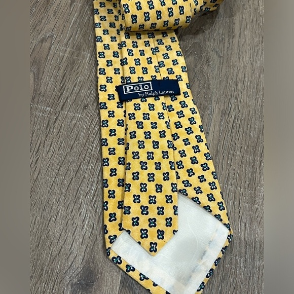 Polo Ralph Lauren Toe Made by Hand Yellow Geometric Navy Accent Designer Tie - Picture 4 of 12